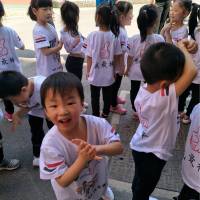 五岁的活泼男孩,你何时醒来?爸妈的眼泪都快哭