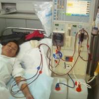 3岁的妈妈熬过了车祸后的脑水肿,却又遇到了尿毒症