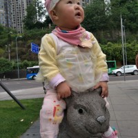 我女儿刘思涵1岁7个月了,发烧烧坏了大脑|患者