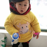 帮帮我烧伤的儿子,让他有个美好的未来!