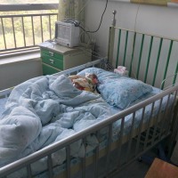 求社会大众好心人救救我6个月的宝宝