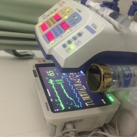 帮帮我!让身患胃溃疡大出血的我在人世上活下