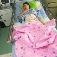 直肠癌想夺走女儿的生命,希望大家救救我女儿