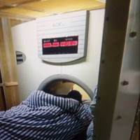 妈妈请您握紧我的手!我们一起战胜疾病!