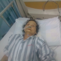 求帮忙!运动神经元病进行延髓麻痹!肺部感染!胃