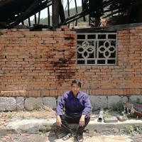 我舅舅被查出,窦性心动过速,右肺肺炎并积液,帮